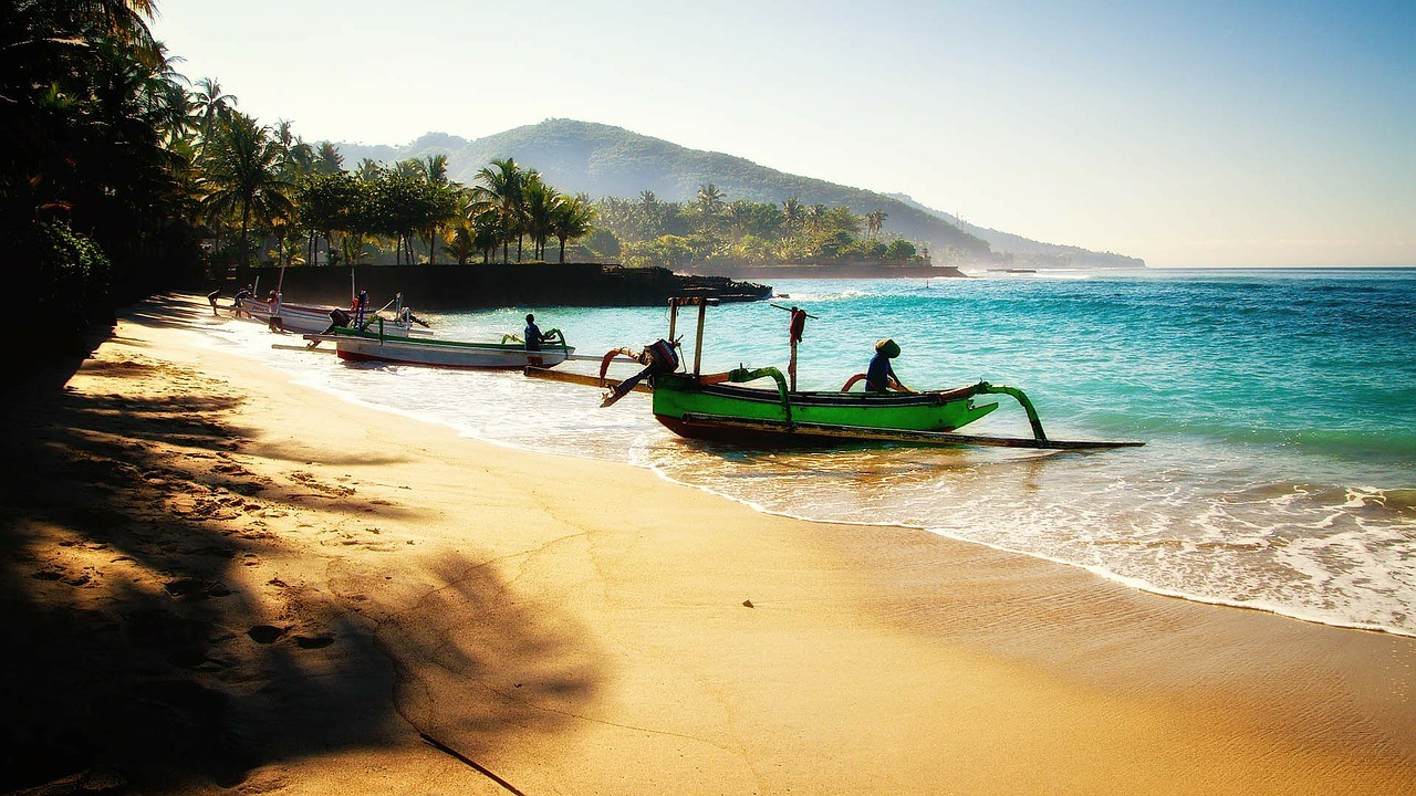 Ansicht Bali, Strand und Palmen
